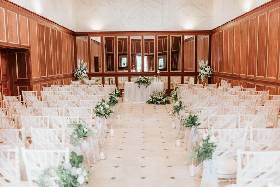 flowers for aisle