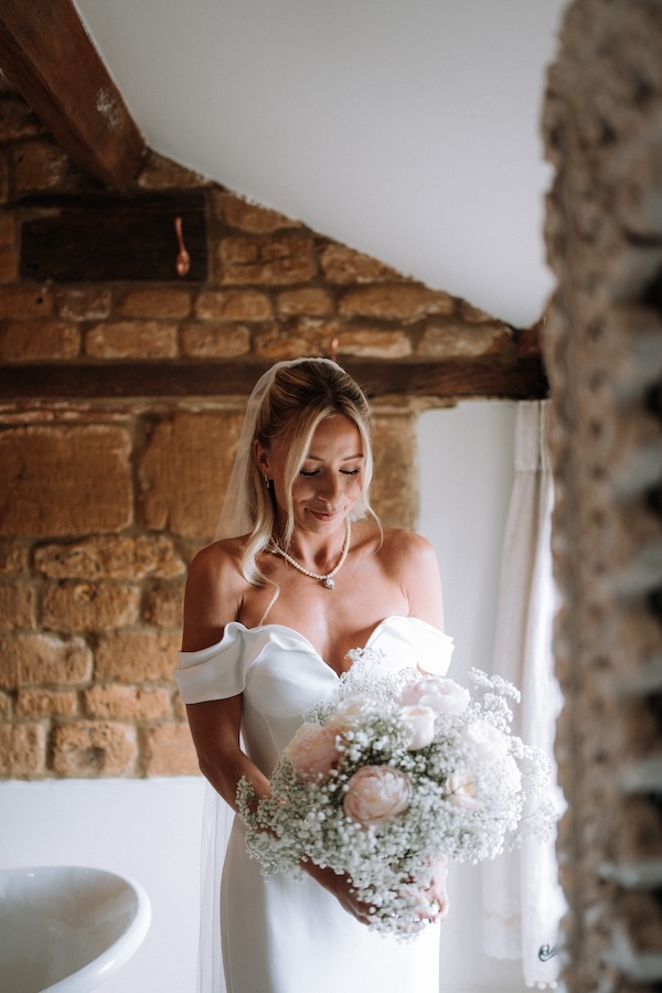 gypsophila bridal bouquet